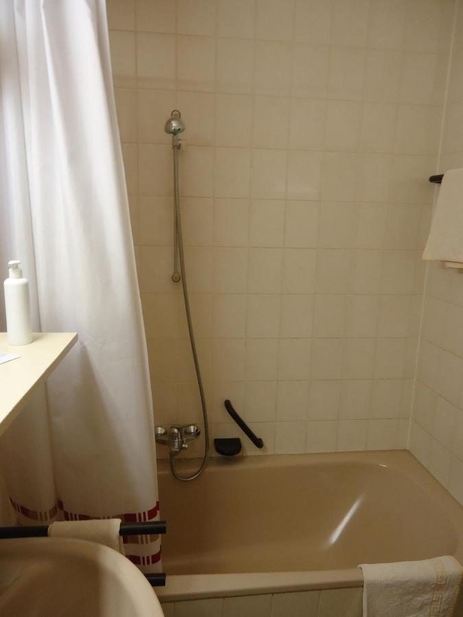 Enjoyhotel Garni Korntal Stuttgart B&B ภายนอก รูปภาพ
